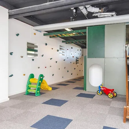 4 Person On A In Apartament *